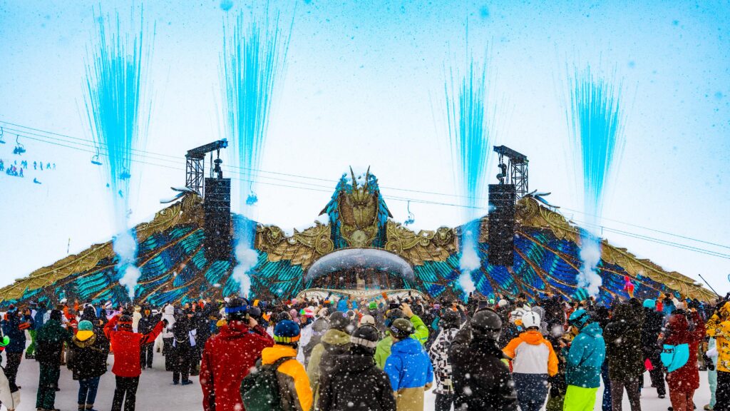 Tomorrowland Winter © Tomorrowland Press